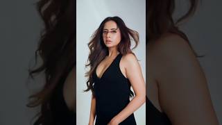 Sargun Mehta New Dance