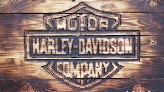 How to make a Harley Davidson sign plaque out of recycled wooden pallets. Really easy DIY #woodworking project that will look as 