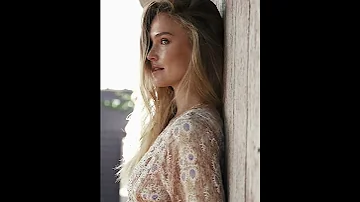 NKN Nekane Selected By Bar Refaeli SS22 1 8 