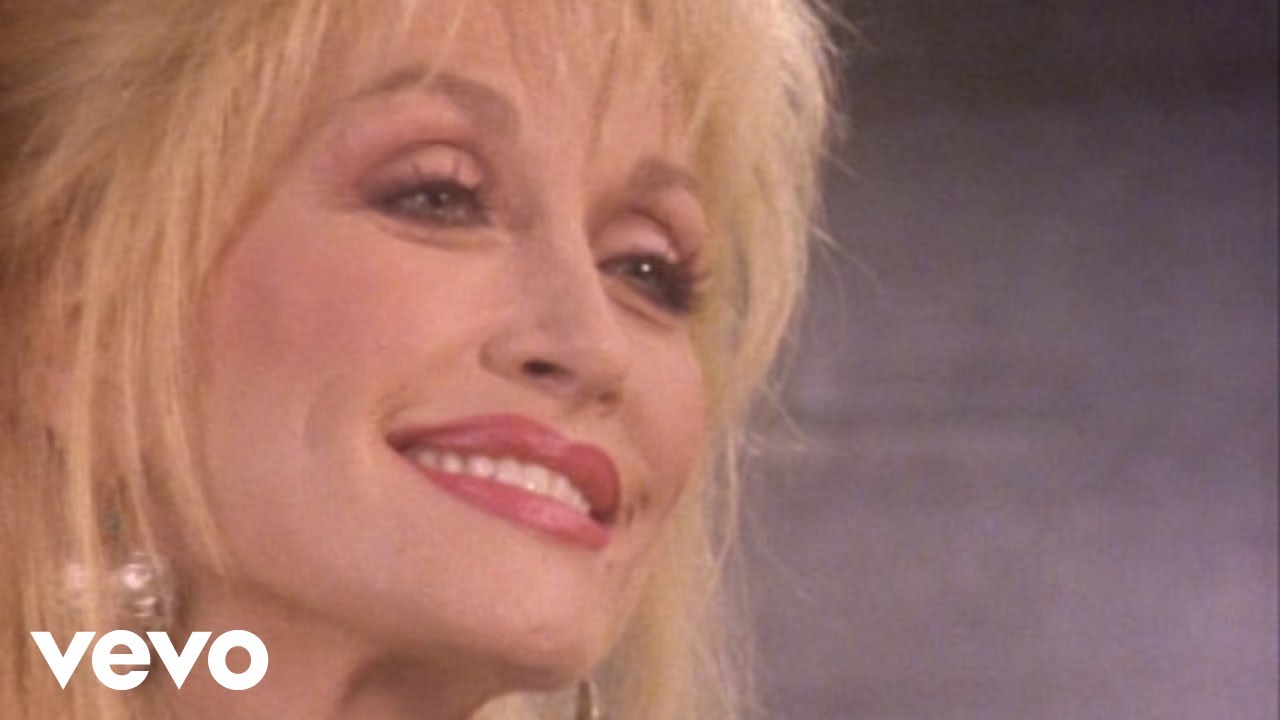 ⁣Dolly Parton - Silver And Gold (Official Video)