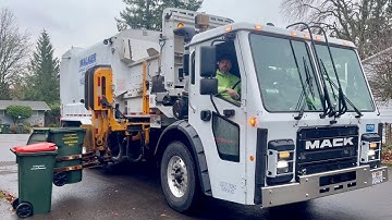 Walker Garbage Service- Mack LR Labrie Automizer Garbage Truck!