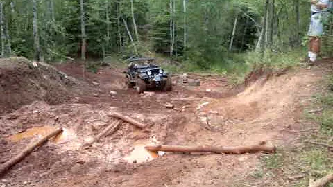 TT's 1st Jeep Log Climb in Maxine, Gilbert MN!!