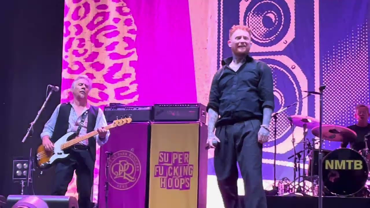 Sex Pistols & Frank Carter - Satellite (Live 2025) - YouTube