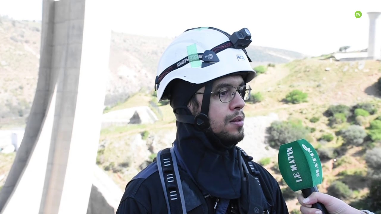 le matin des magiciens Des Ninjas marocains sur le pont Mohammed VI