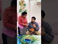 Gaurav ki tarha aapko bhi tamatar mazedar lagte hai #gauravaroravlogs #youtubeshorts #shorts