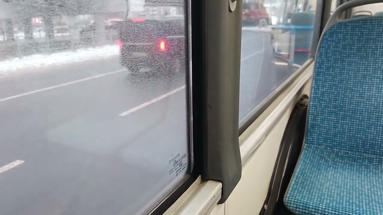 Автобус-маршрут 947. От варшавского шоссе. До метро варшавская.