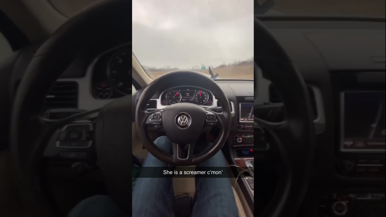 2013 VW Touareg TDI 3.0L V6 Diesel stage 2 Malone with hood stack doing a highway pull 