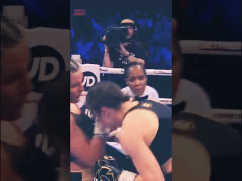 Cameron Vs Taylor Toe To Toe Fight Boxing Shorts Taylor Cameron