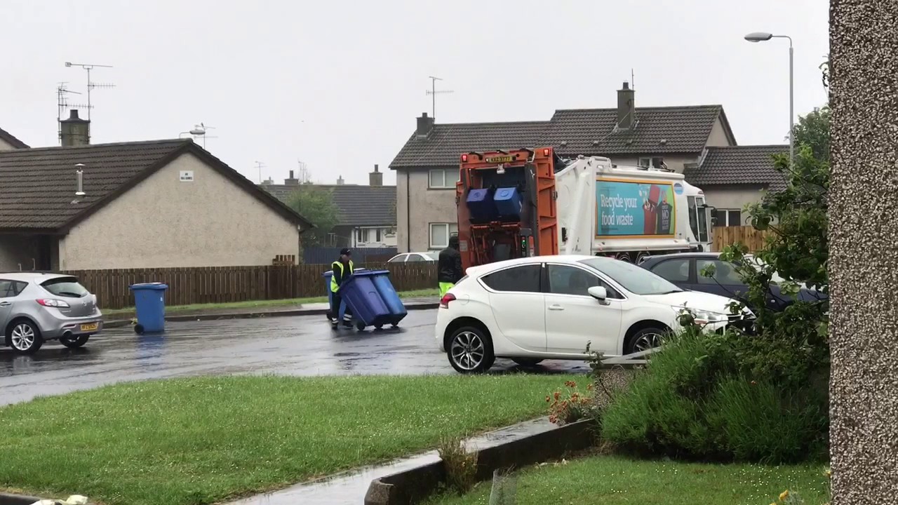 garbage-truck-on-route-working-in-northern-ireland-bin-lorry-may-2017