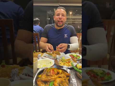 يلا نرجع لذكريات زمان جربنا النهارده دنيا الجمبري جبنا شوية جمبري على سمك و بقولك ايه ادخل شوف