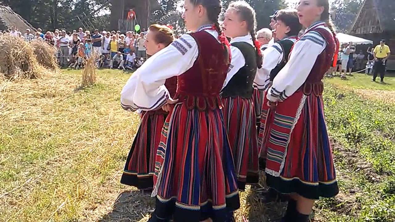Jak dawniej żniwowano i zwyczaje żniwne - folklor portal wiano.eu