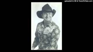 OLD MUTT - "Cuzzin" Tom Graham