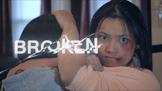 BROKEN (SHORT MARTIAL ART FEMALE ACTION FIGHT FILM) Resimi
