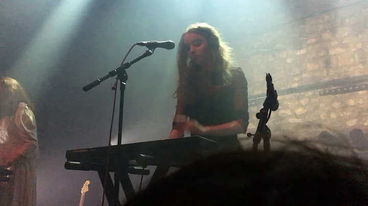 Hot Pink - Let's Eat Grandma @ Pitchfork Paris Avant Garde 2018