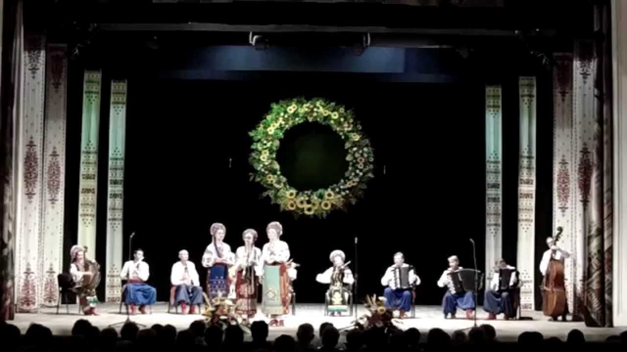Цвіте калина біля джерела Цвіте калина біля джерела