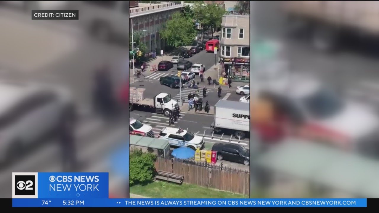 Suspect charged in Brooklyn subway attack; MTA worker honored - YouTube