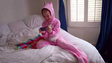 Apple  iPhone 5 - TV Ad - Photos Every Day