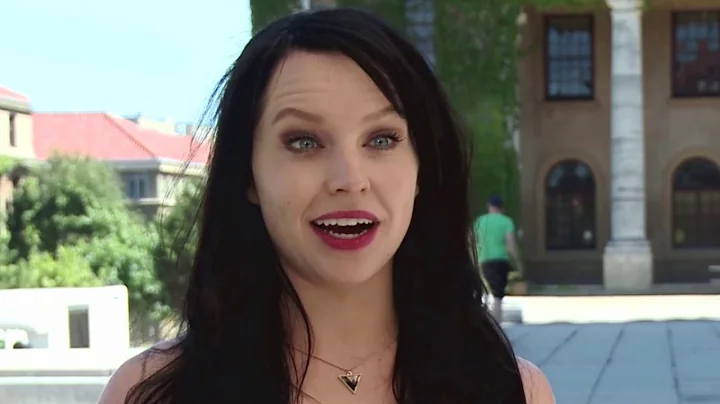Liesl Ahlers: FRIEND REQUEST