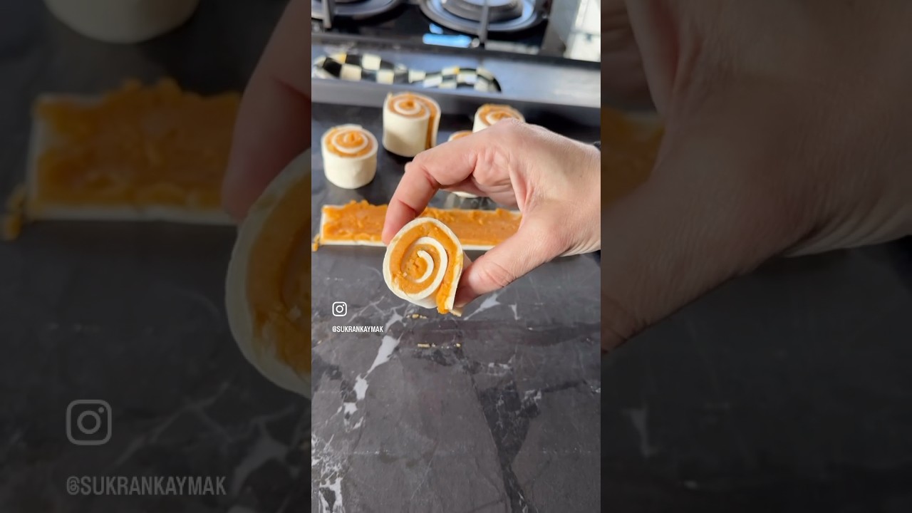 5 dk nefis bir börek istersen yoğurt dök mantı olsun o kadar güzel kii😍#food #pratiktarifler 5 dk nefis bir börek istersen yoğurt dök mantı olsun o kadar güzel kii😍#food #pratiktarifler