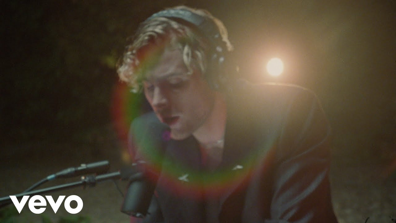 Luke Hemmings - Place In Me (Live Performance Video)