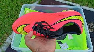 Nike Hypervenom Phantom 1 Hyper Punch