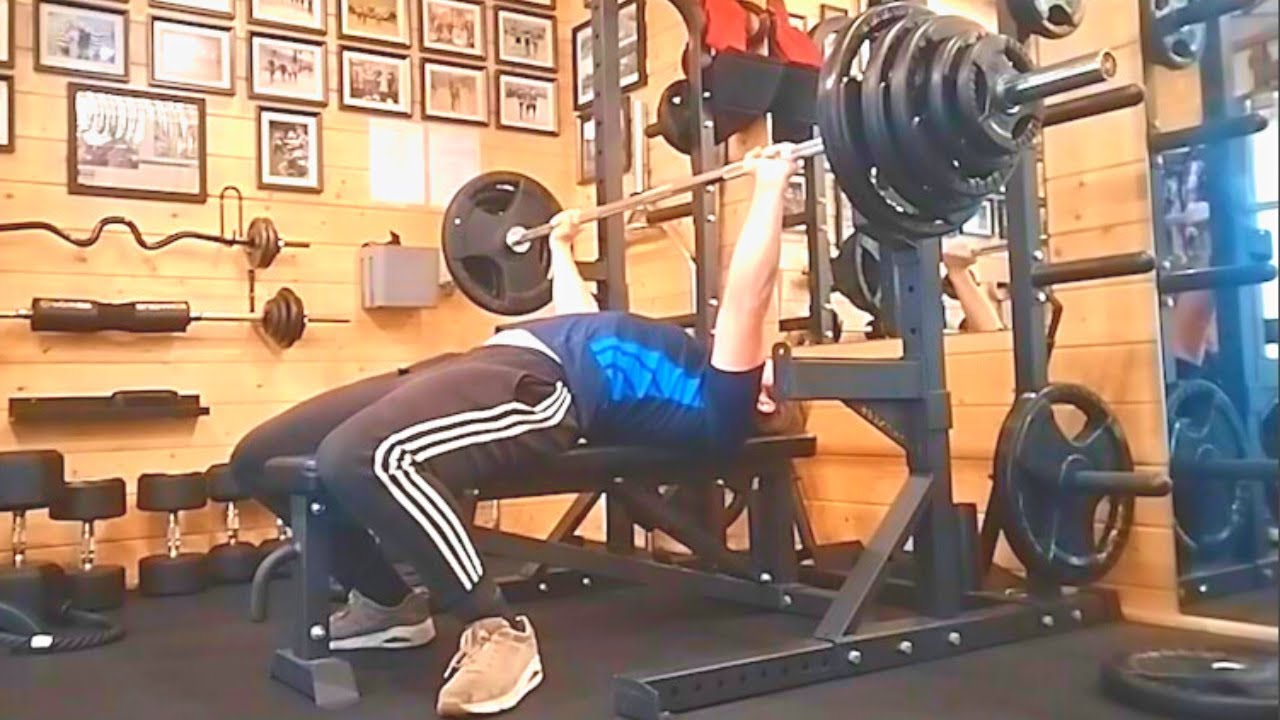 Bench press everyday Day 354 My BEST 135kg ever & 120 x 7 reps YouTube
