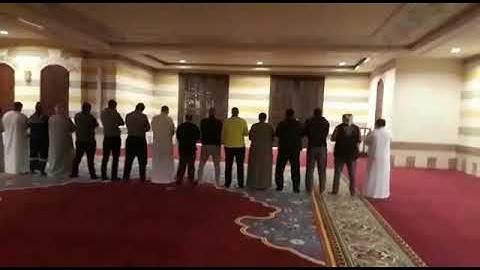 تلاوة للشيخ يحيى ناجي خليل امام مسجد الشيخ زايد بالفجيرة فجر اليوم 17.12.2017