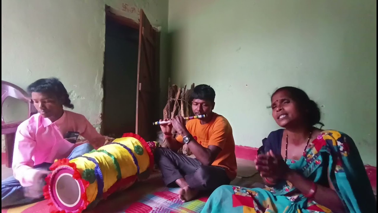 Singer -Muni Devi //बन झार पड़ेल से के//newNagpurivideo