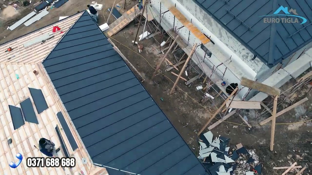 Acoperiș din țiglă metalică model RETRO Panel