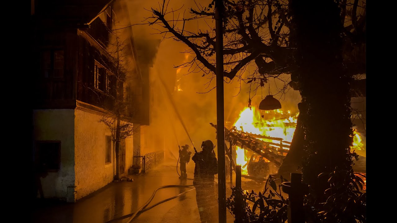 Großbrand in Hallstatt Weltkulturerbe in Gefahr!