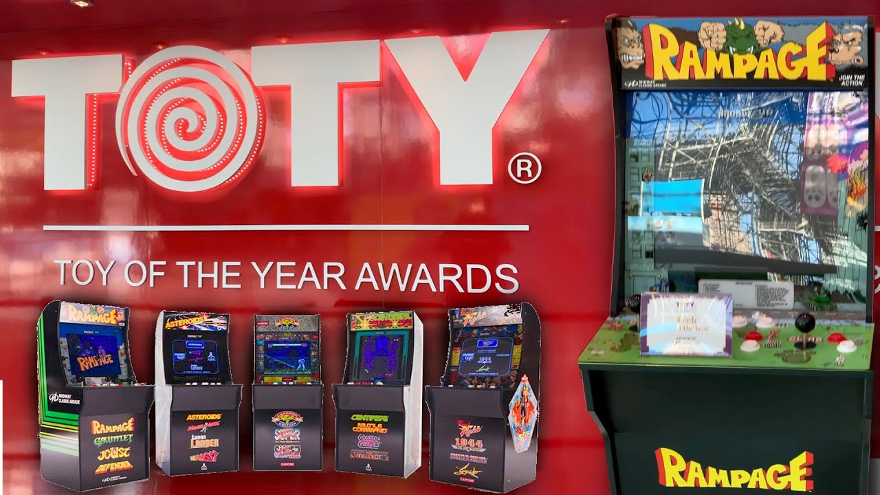 Arcade 1up Toy of the Year - Karate Champ, Final Fight, Ghosts ‘n Goblins, 1944 and Golden Tee