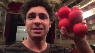 Marco Paoletti - Bounce Juggling Tutorial - TiendaMalabares.com