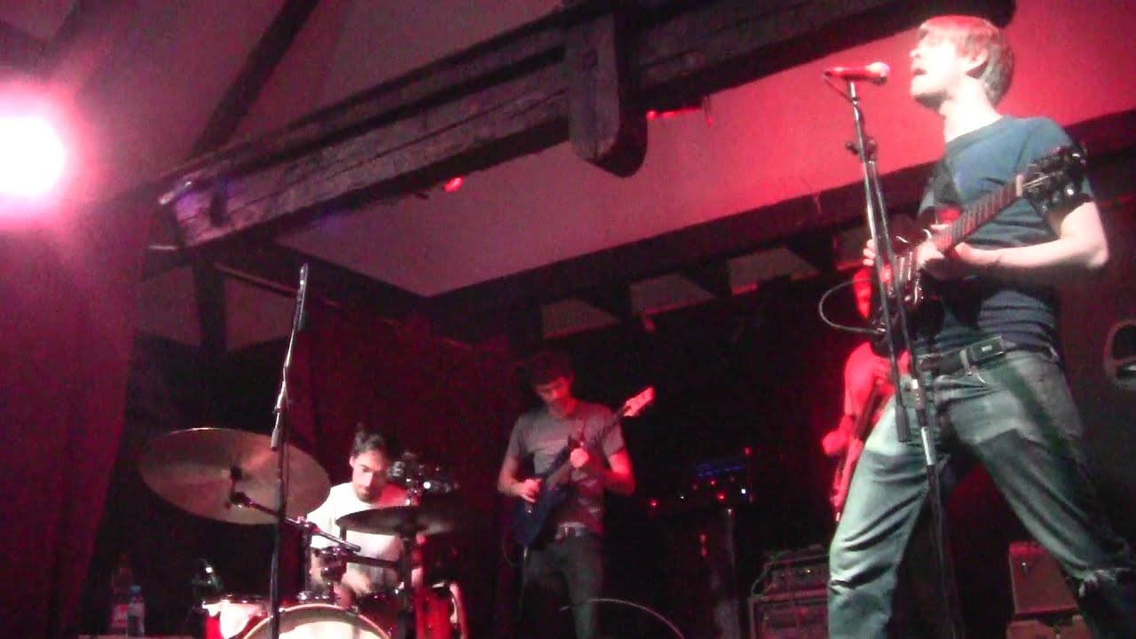 THIS TOWN NEEDS GUNS (LIVE) - EXHAUS TRIER 26.05.2012