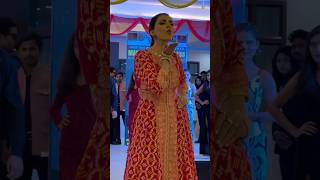 Navina Bole Ramp Walk シ