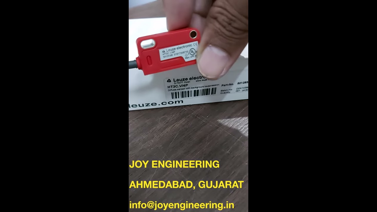 LEUZE ELECTRONIC HT3C V 4P Part No 50129387 50129388