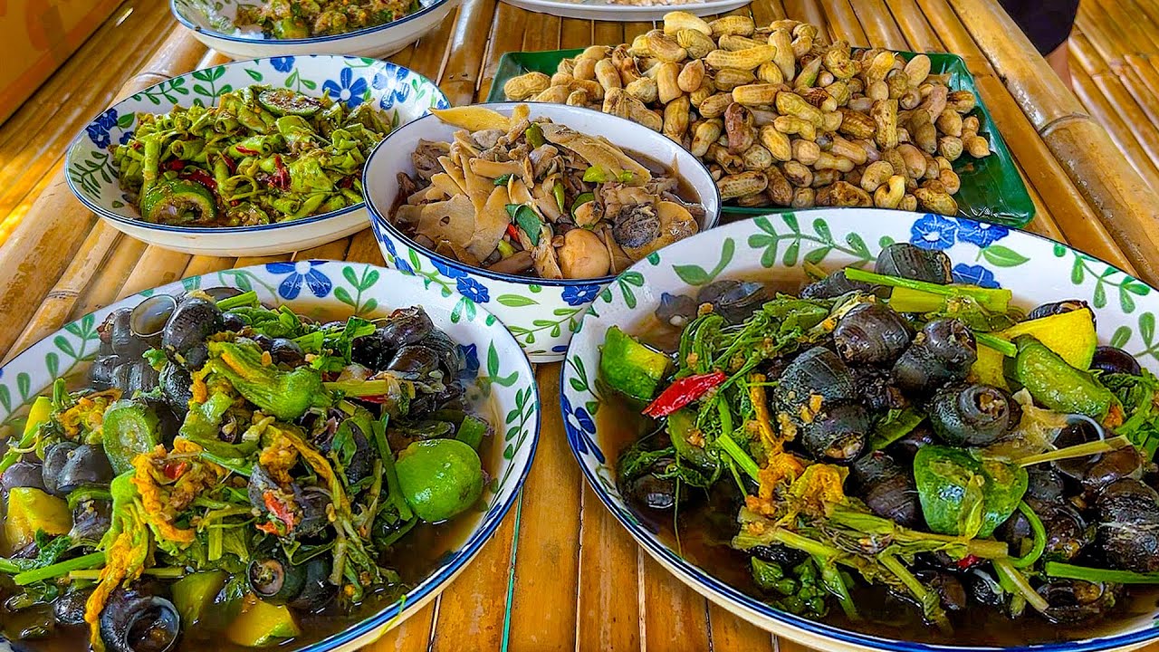 อ่อมหอยรสเด็ด ใส่ผักถาดใหญ่ๆ แกล้มตำบักถั่วแซ่บๆ