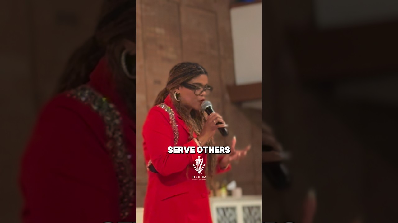 Serve others. Sacrifice. Walk like Christ. 🧏🏾‍♂️ #goodfriday #servingothers  #christianshorts
