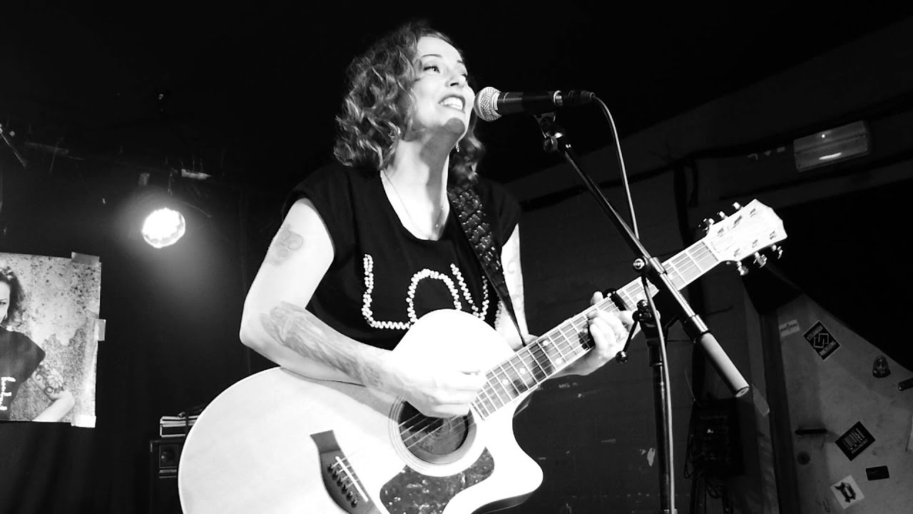 Anneke Van Giersbergen - Jolene @ Roeselare