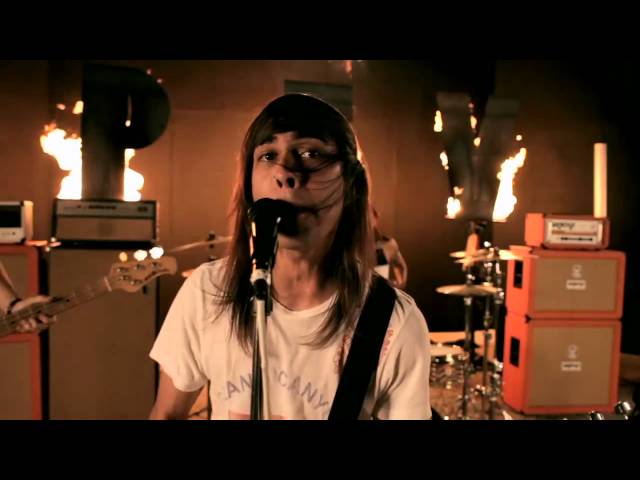 PIERCE THE VEIL - CARAPHERNELIA