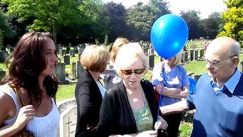 Ada and Monty Video.3gp