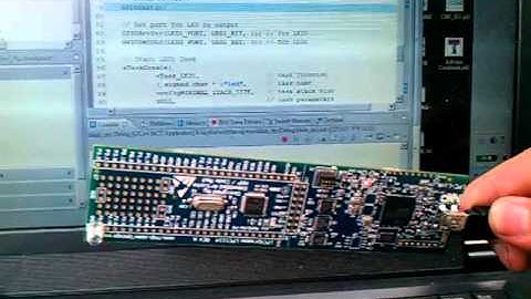 ARM-M0：RTOS 產生兩個 task 分別控制紅色及綠色 LED