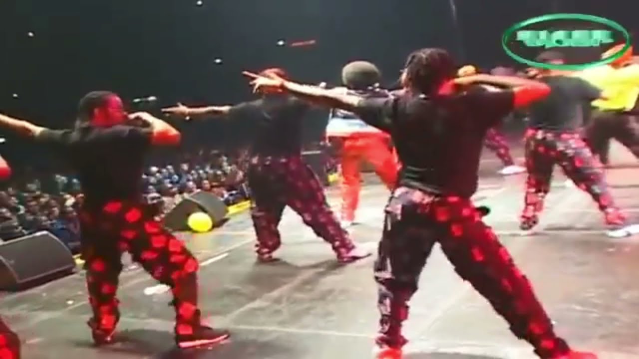 Watch Werrason - Tave (live au zénith de Paris 2002) on YouTube Watch Werrason - Tave (live au zénith de Paris 2002) on YouTube