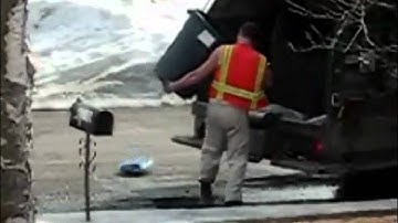 Angry Garbage Man / Müllmann Rastet Aus (Music Version)