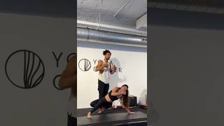 yoga backbend adjustments workshop #yogasuit #yogaasana #mobility #yogapose #yogapostures