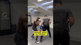 Ishmael Davis getting that work in early 🥊 #shorts