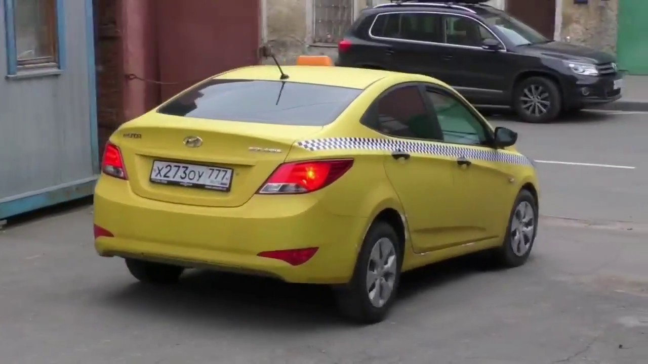 Оклейка машины желтой пленкой