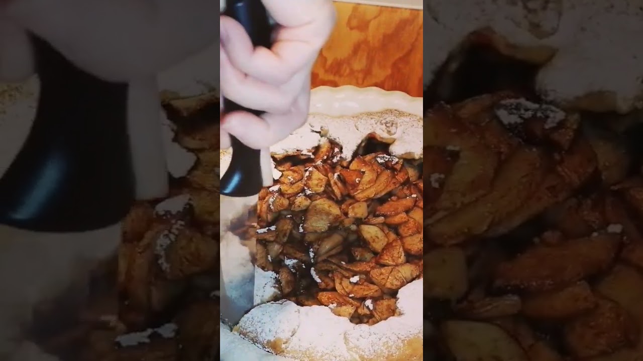 Галета с яблоками