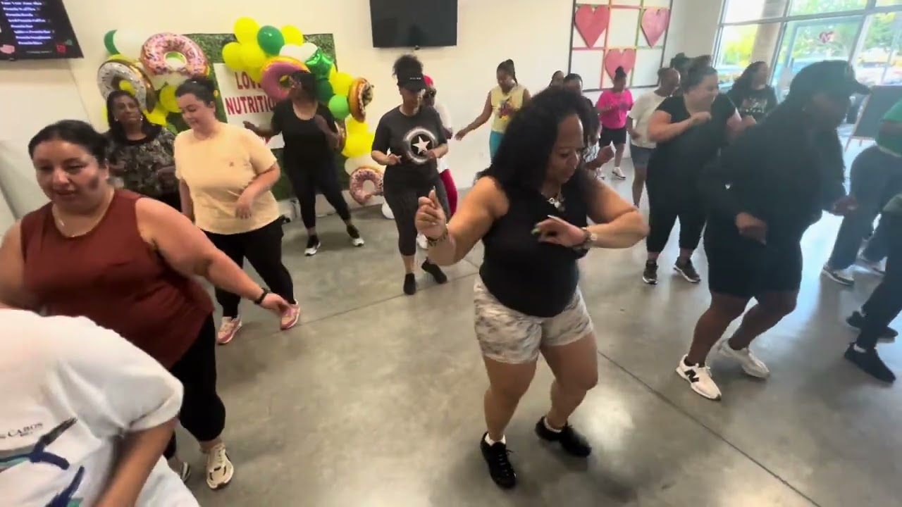 West Coast Line Dance @ Wednesday Line DancecParty Train 🚂 🏖️👙☀️ Tonya Starr aka SAAR Productions