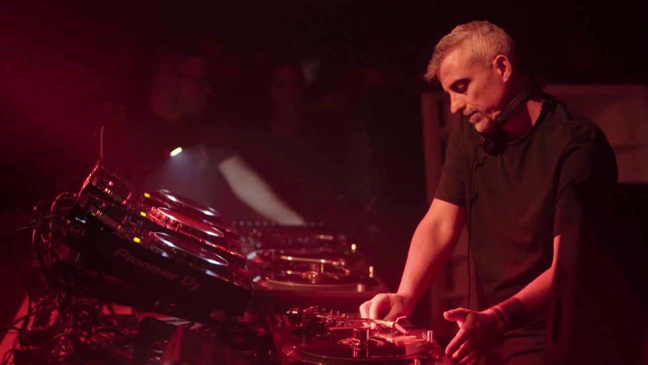 Gaetano Parisio - Origens - Three turntables dj set @Duelclub 23/11/2019 - Part 2