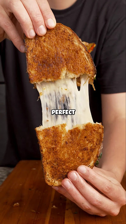 5 flavors you need to make a PERFECT grilled cheese